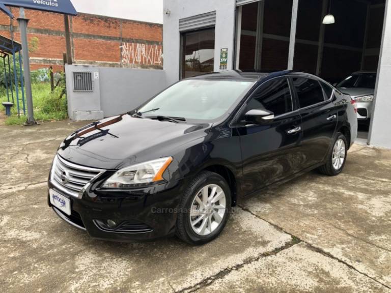 NISSAN - SENTRA - 2014/2014 - Preta - R$ 56.700,00