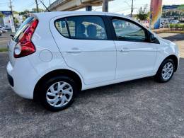 FIAT - PALIO - 2012/2012 - Branca - R$ 39.900,00