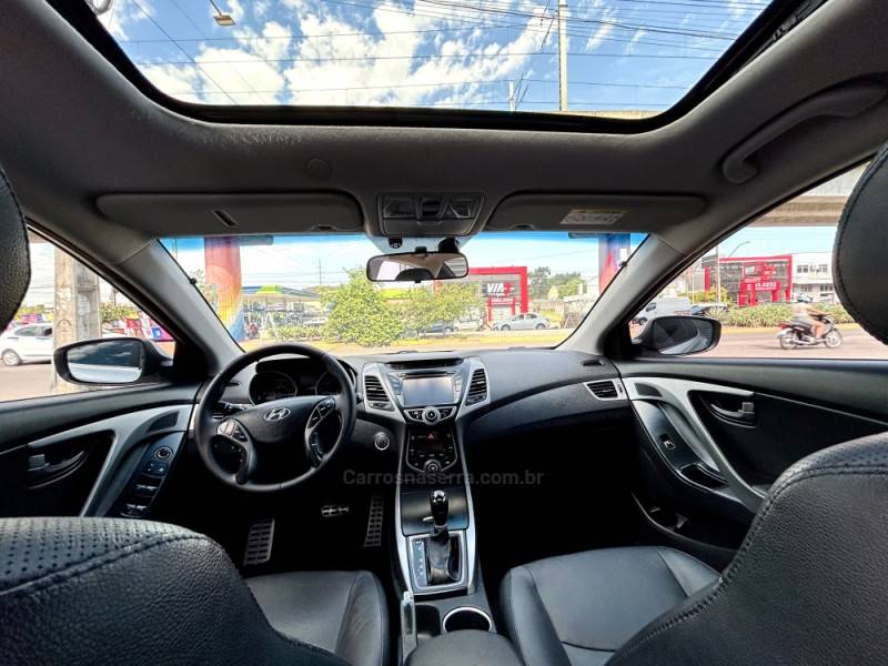 HYUNDAI - ELANTRA - 2015/2015 - Prata - R$ 75.900,00