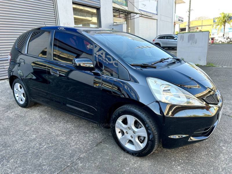 HONDA - FIT - 2010/2010 - Preta - R$ 43.900,00