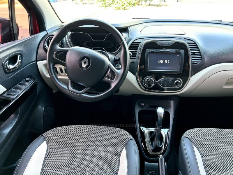 RENAULT - CAPTUR - 2019/2019 - Vermelha - R$ 77.900,00