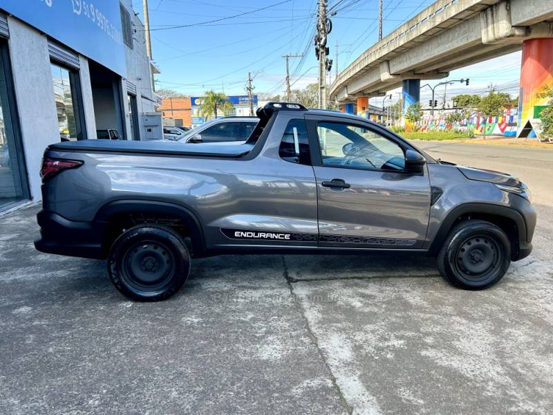 FIAT - STRADA - 2022/2022 - Cinza - R$ 75.900,00