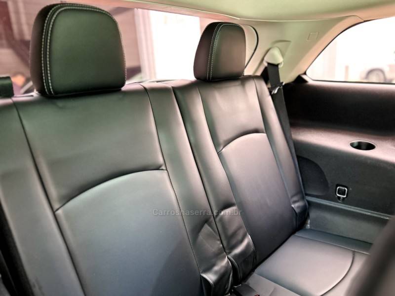 FIAT - FREEMONT - 2015/2015 - Branca - R$ 67.900,00