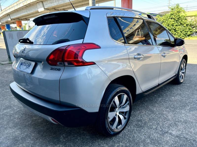 PEUGEOT - 2008 - 2017/2017 - Prata - R$ 62.900,00