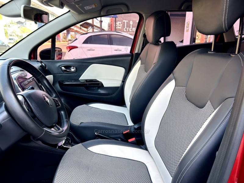 RENAULT - CAPTUR - 2019/2019 - Vermelha - R$ 77.900,00