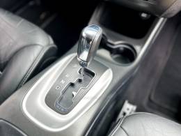 FIAT - FREEMONT - 2015/2015 - Branca - R$ 67.900,00