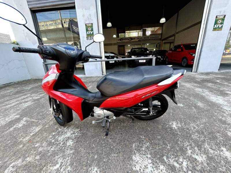HONDA - BIZ 125 - 2023/2023 - Vermelha - R$ 17.700,00