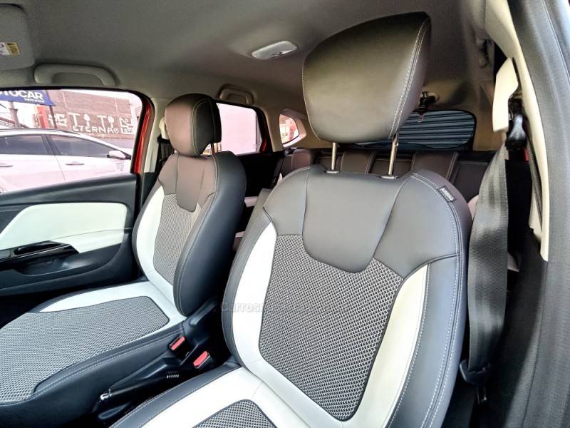 RENAULT - CAPTUR - 2019/2019 - Vermelha - R$ 77.900,00