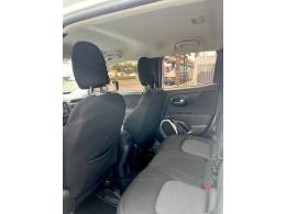 JEEP - RENEGADE - 2017/2017 - Branca - R$ 74.700,00