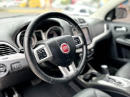 FIAT - FREEMONT - 2015/2015 - Branca - R$ 67.900,00