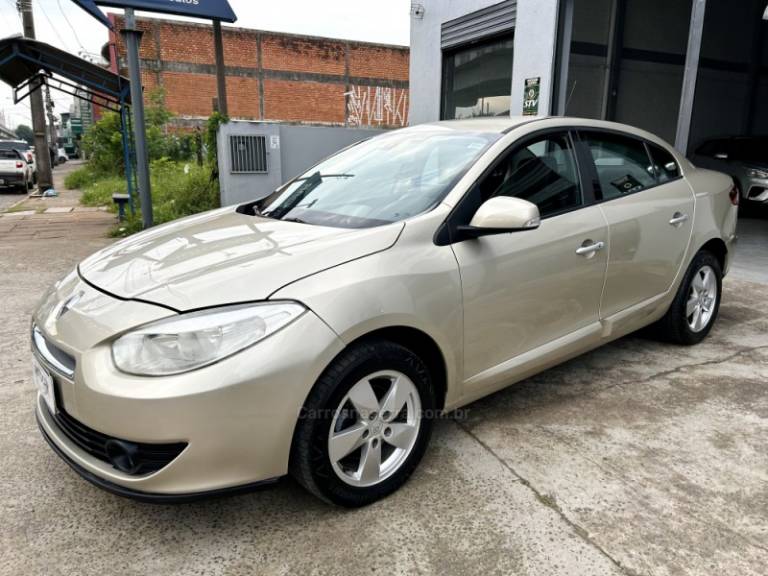 RENAULT - FLUENCE - 2013/2013 - Bege - R$ 43.900,00