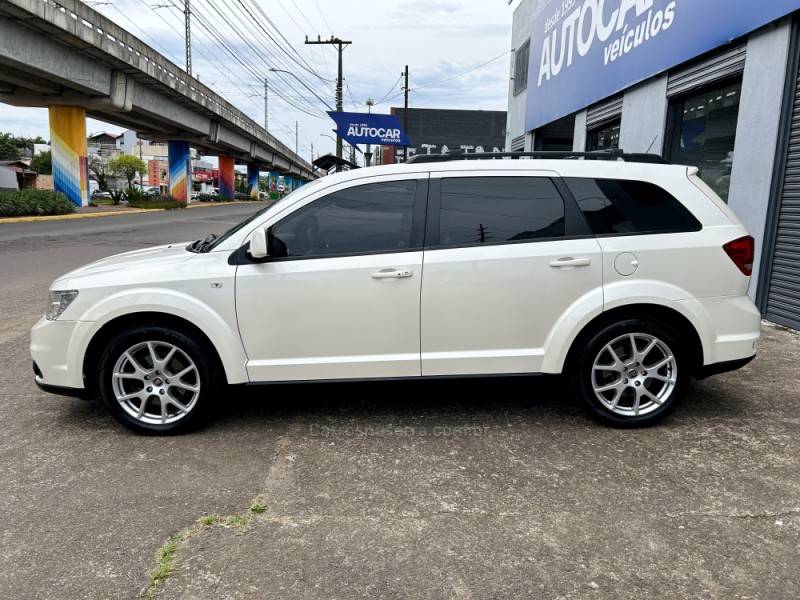 FIAT - FREEMONT - 2015/2015 - Branca - R$ 67.900,00
