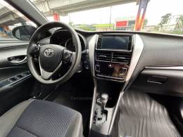 TOYOTA - YARIS - 2021/2021 - Preta - R$ 84.900,00