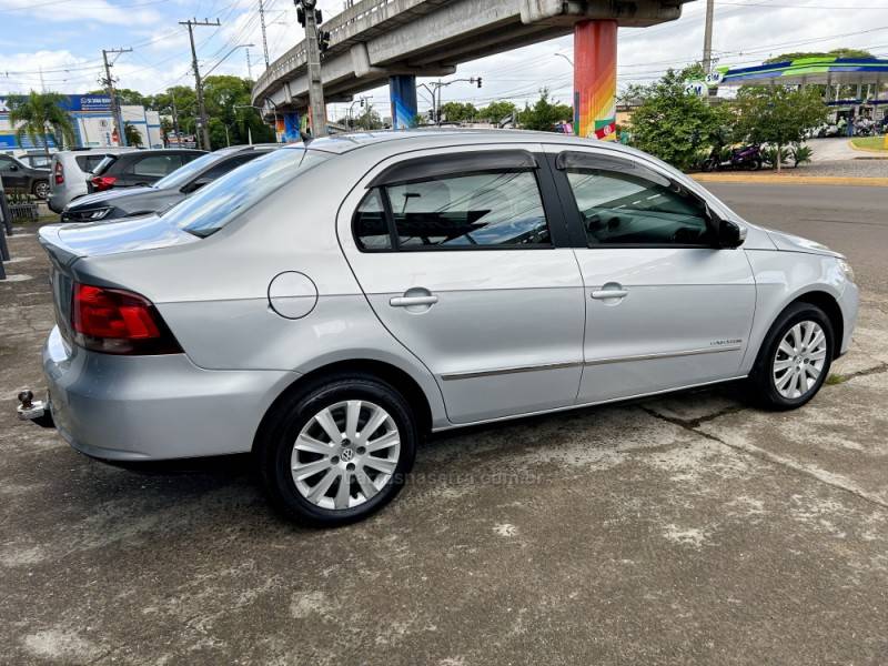 VOLKSWAGEN - VOYAGE - 2011/2011 - Prata - R$ 35.900,00