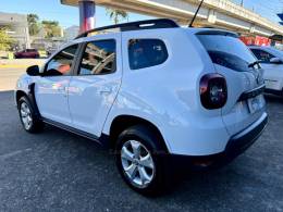 RENAULT - DUSTER - 2023/2023 - Branca - R$ 96.900,00