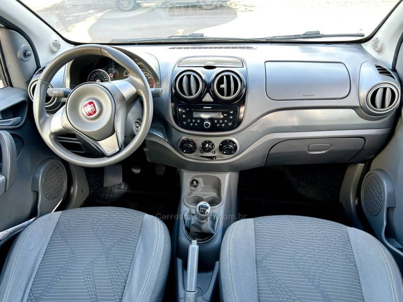 FIAT - PALIO - 2012/2012 - Branca - R$ 39.900,00