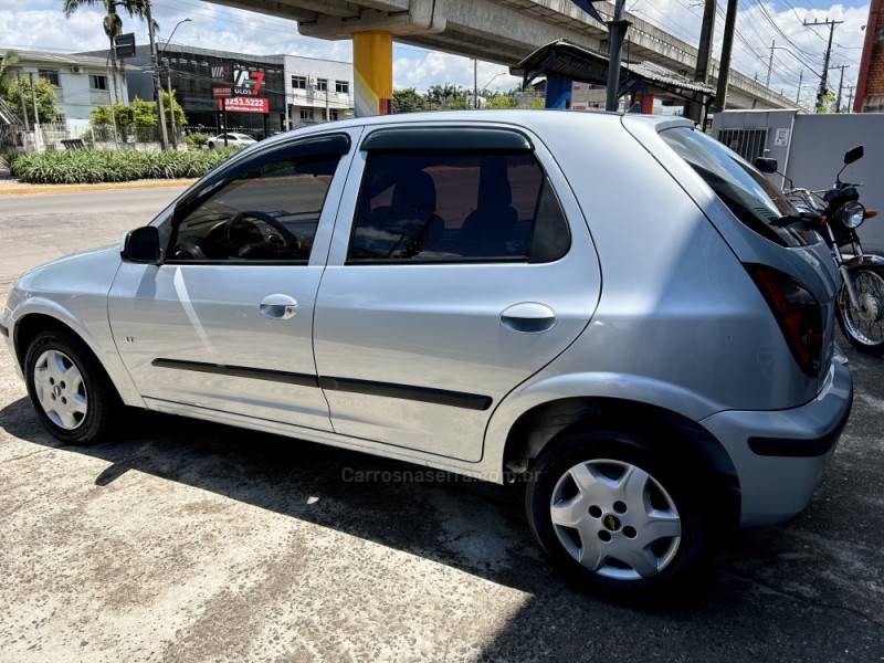 CHEVROLET - CELTA - 2012/2012 - Prata - R$ 31.900,00