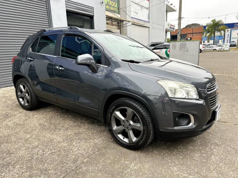 CHEVROLET - TRACKER - 2015/2015 - Cinza - R$ 73.900,00