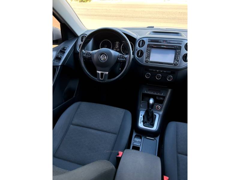 VOLKSWAGEN - TIGUAN - 2017/2017 - Branca - R$ 92.700,00