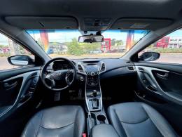 HYUNDAI - ELANTRA - 2015/2015 - Prata - R$ 75.900,00