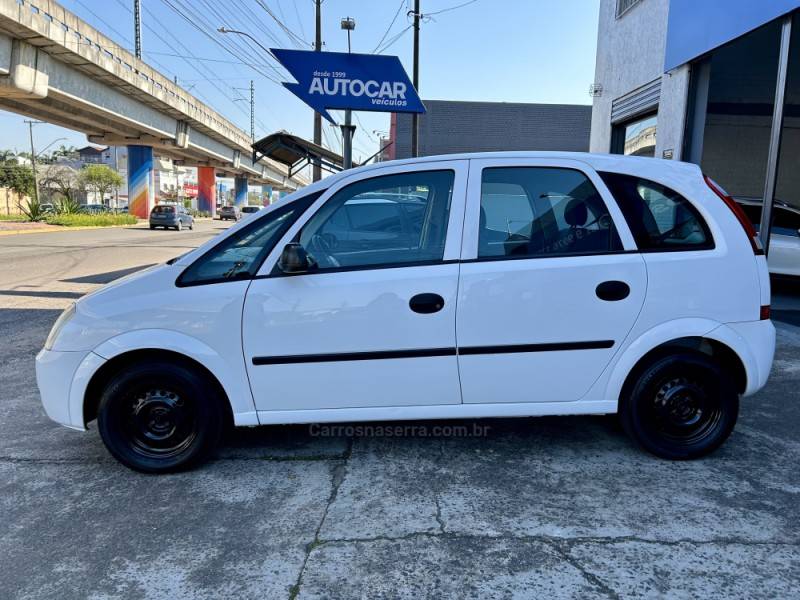 CHEVROLET - MERIVA - 2005/2005 - Branca - R$ 25.900,00