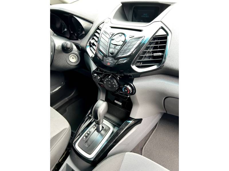 FORD - ECOSPORT - 2015/2015 - Preta - R$ 59.900,00