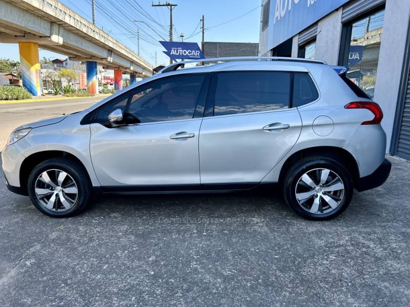 PEUGEOT - 2008 - 2017/2017 - Prata - R$ 62.900,00