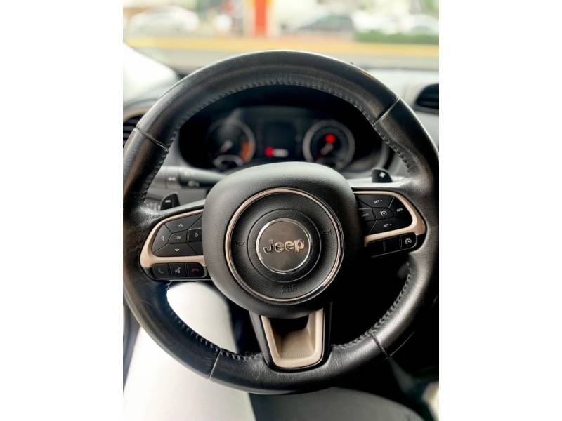 JEEP - RENEGADE - 2017/2017 - Branca - R$ 74.700,00