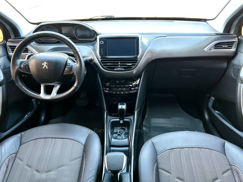 PEUGEOT - 2008 - 2017/2017 - Prata - R$ 62.900,00