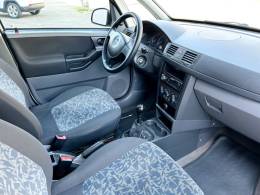 CHEVROLET - MERIVA - 2005/2005 - Branca - R$ 25.900,00