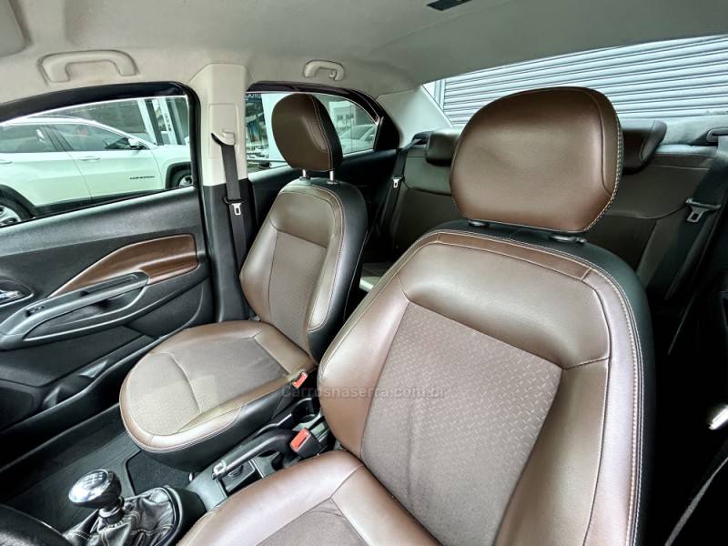 CHEVROLET - COBALT - 2019/2019 - Preta - R$ 62.700,00