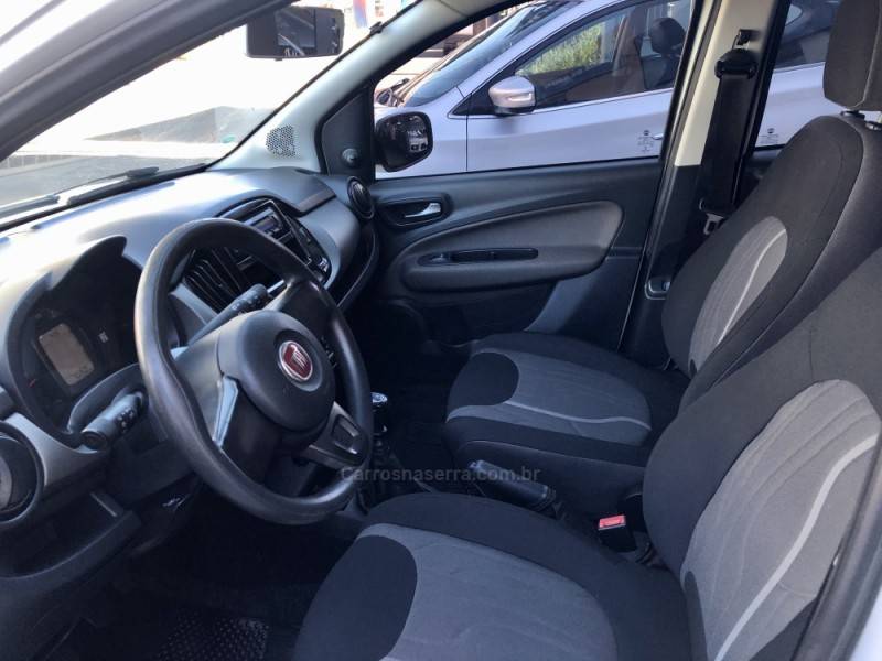 FIAT - UNO - 2019/2019 - Branca - R$ 47.900,00