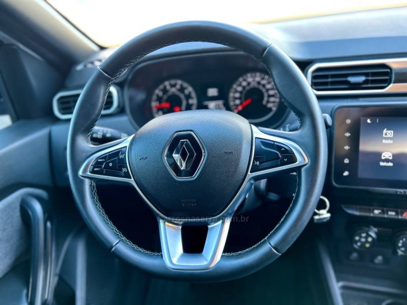 RENAULT - DUSTER - 2023/2023 - Branca - R$ 96.900,00