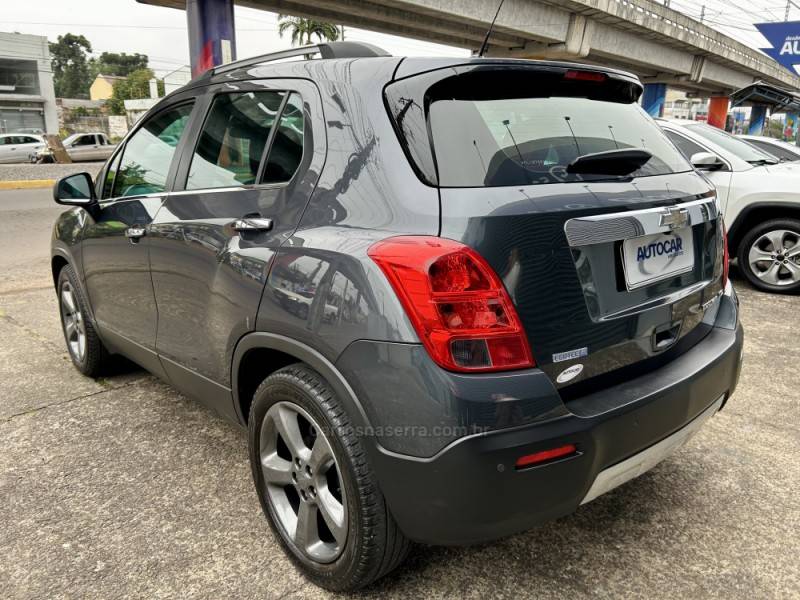 CHEVROLET - TRACKER - 2015/2015 - Cinza - R$ 73.900,00