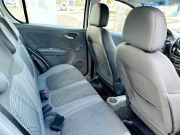 FIAT - PALIO - 2012/2012 - Branca - R$ 39.900,00