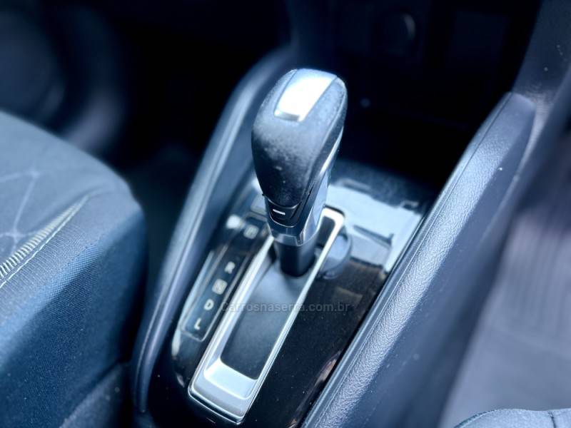 NISSAN - KICKS - 2020/2020 - Prata - R$ 87.900,00