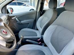 FIAT - PALIO - 2012/2012 - Branca - R$ 39.900,00